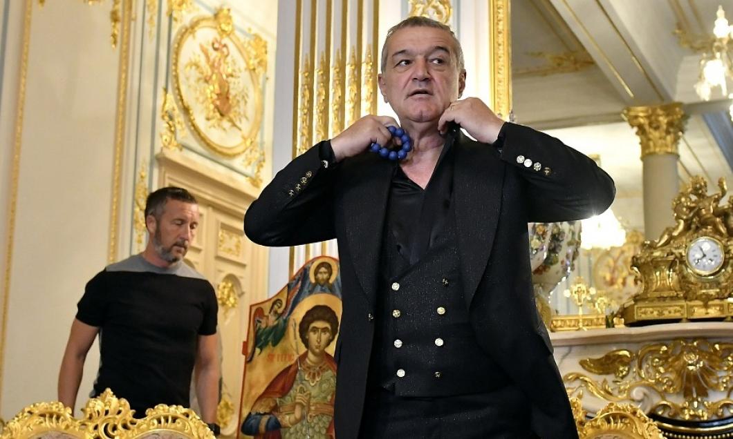 Gigi Becali È™i A FÄƒcut Urgent EchipÄƒ De Fete DupÄƒ Ce A Pierdut Procesul Cu Frf Ele Nici Firimiturile De La Masa BogaÅ£ilor Nu Le Culeg