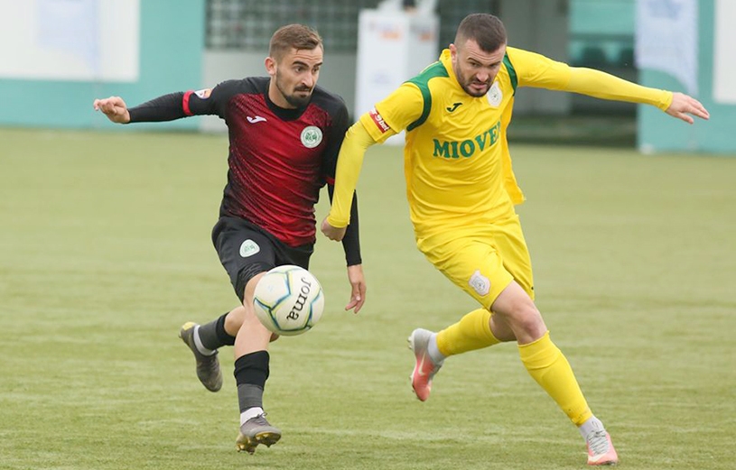 Andrei Hergheligiu vs. Nicușor Fota, într-un CS Mioveni - Concordia Chiajna, în Liga 2