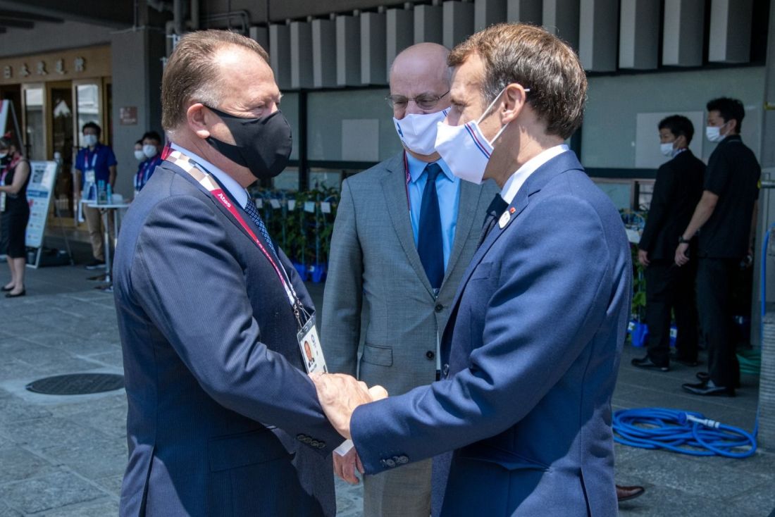 Marius Vizer, președintele Federației Internaționale de Judo, a fost vizitat de președintele francez Emmanuel Macron, la Jocurile Olimpice de la Tokyo