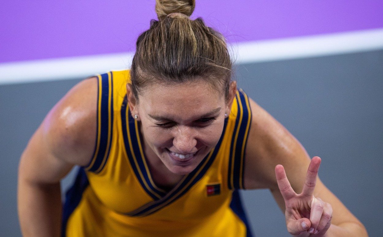 Simona Halep, nominalizată pentru lovitura lunii octombrie! Românca se află pe primul loc în sondajul WTA | VIDEO