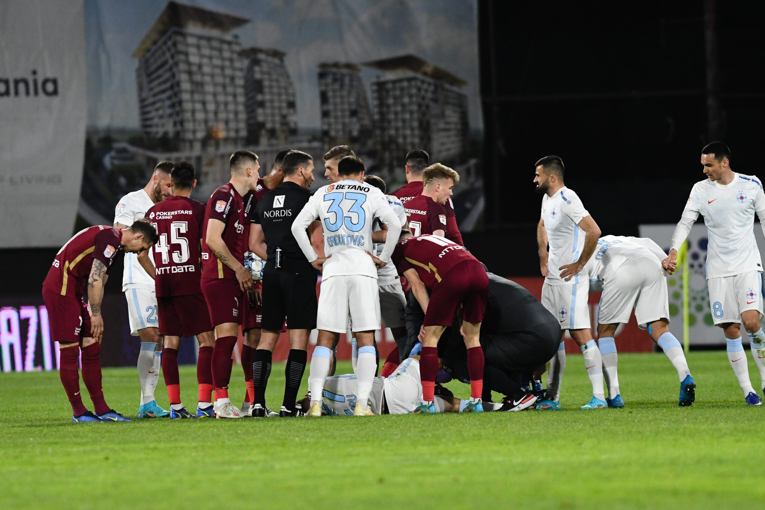 FCSB Sau CFR Cluj Ilie Dumitrescu A Analizat Lupta La Titlu Pe Final