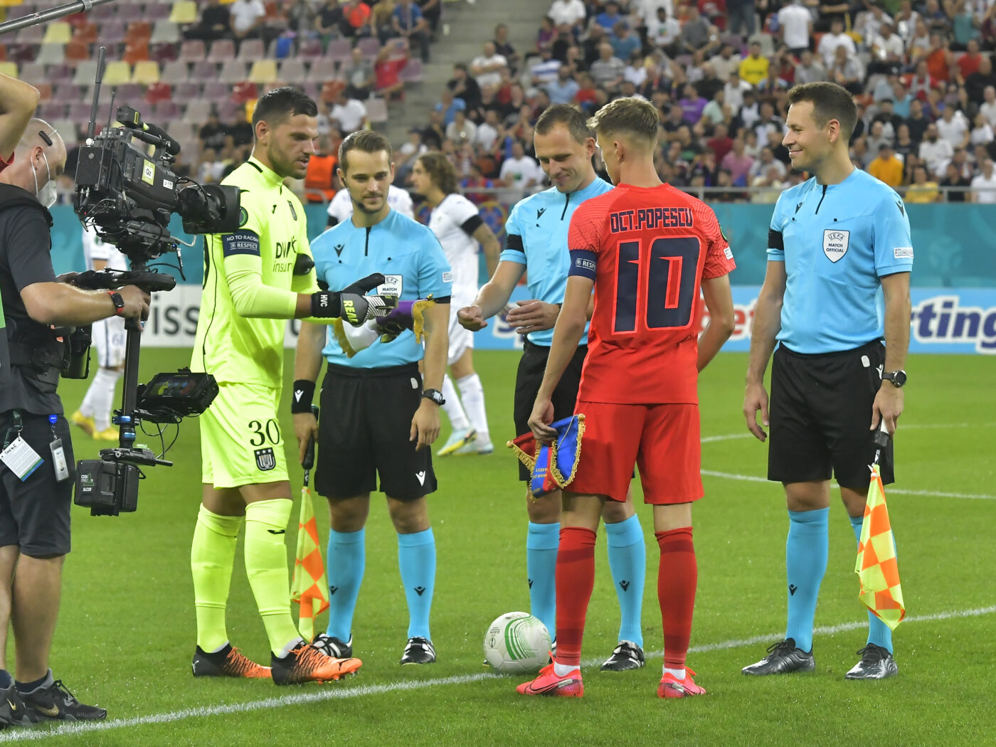 Antrenorul interimar al lui Anderlecht, încrezător înaintea meciului cu FCSB: „Sunt pregătit!”