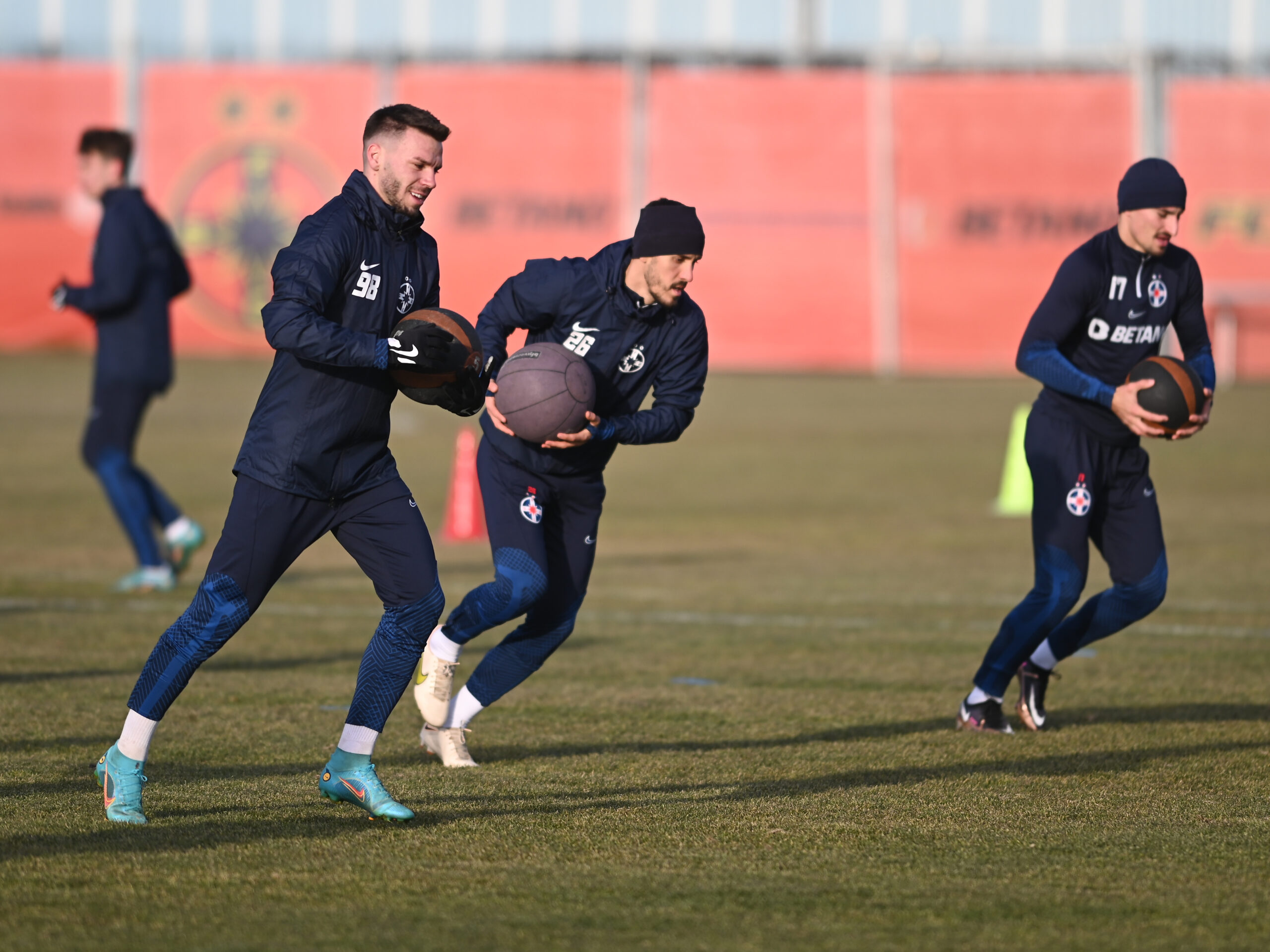 Becali Poate Da Lovitura! Transferul Care îl Poate Umple De Bani