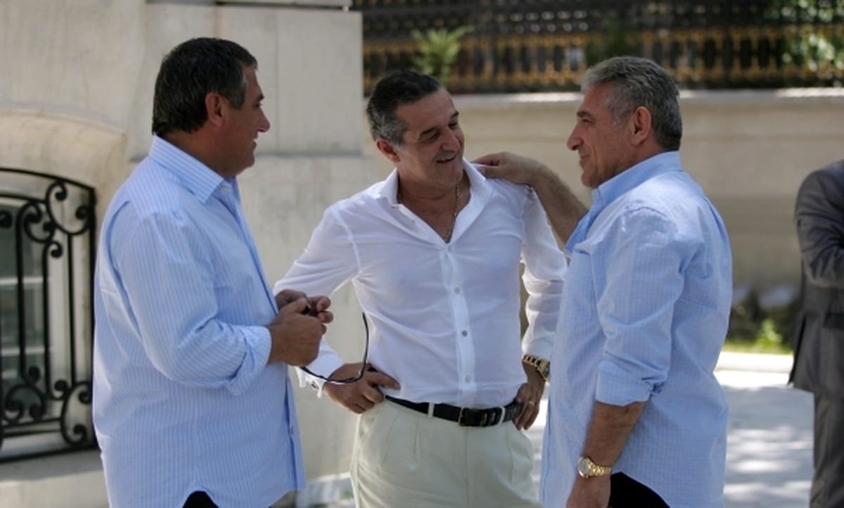 Gigi Becali și Giovanni Becali Au Pierdut Sume Colosale De Bani La ...