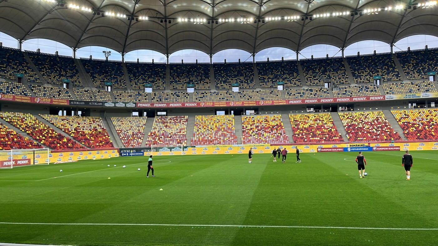 Cum Arat Gazonul De Pe Arena Na Ional Naintea Meciului Rom Nia