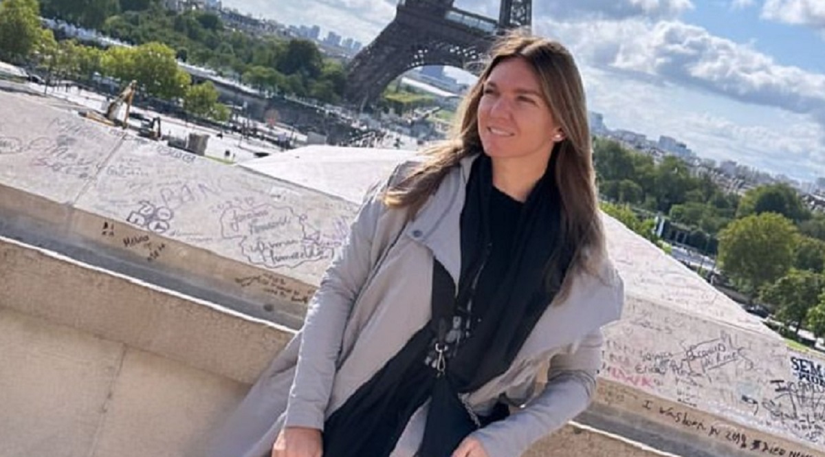 Simona Halep Surprins Ntr O Ipostaz Romantic La Paris Detaliul Care A Dat O De Gol