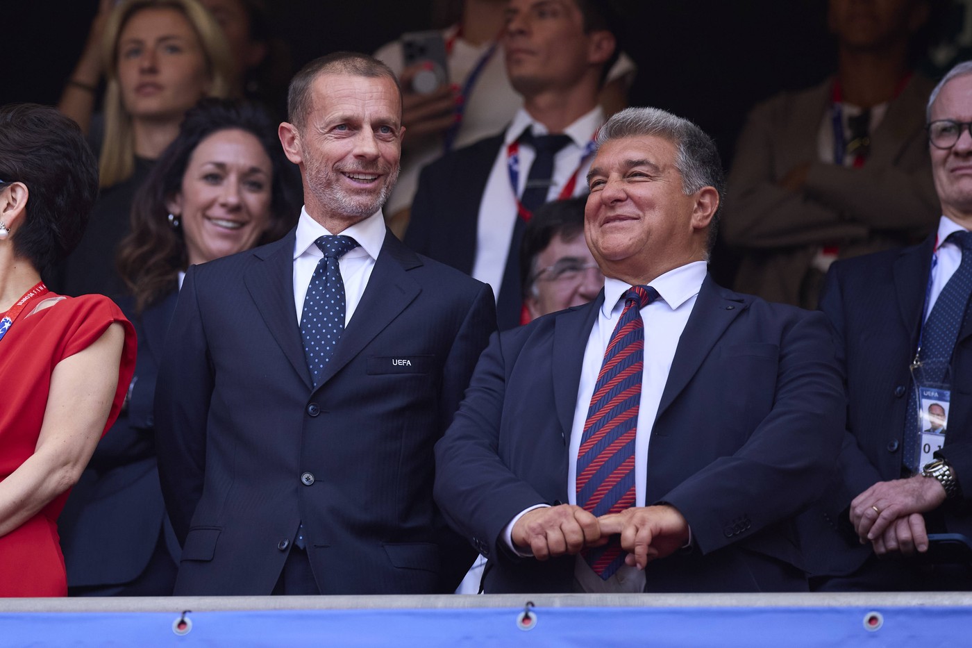 Joan Laporta a început să plângă pe teren după meciul Barcelonei De