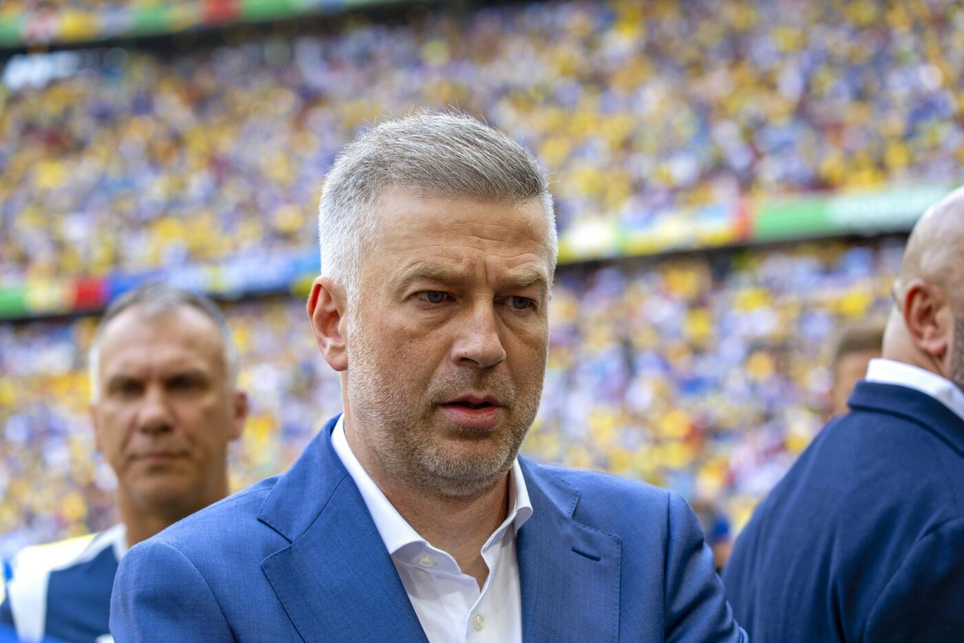 Cum l-au numit ucrainenii pe Edi Iordanescu, dupa lectia tactica prin care Romania si-a spulberat adversara! Au avut grija sa il jigneasca pentru trecutul sau de fotbalist