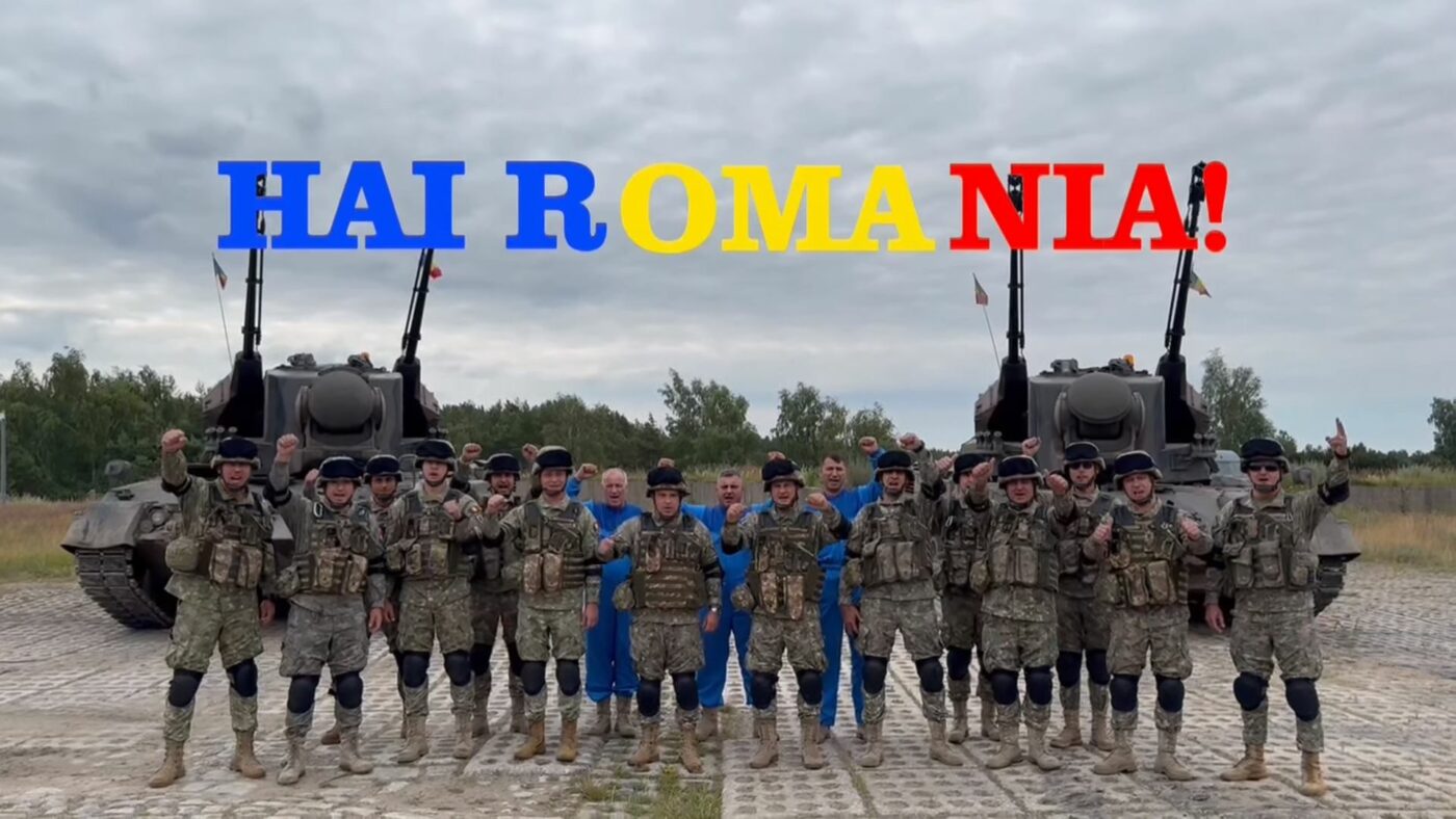 Gestul fabulos al Armatei Române, de Ziua Drapelului, pentru naționala României! Ți se face pielea de găină când auzi mesajele militarilor pentru fotbaliști, înaintea meciului cu Slovacia
