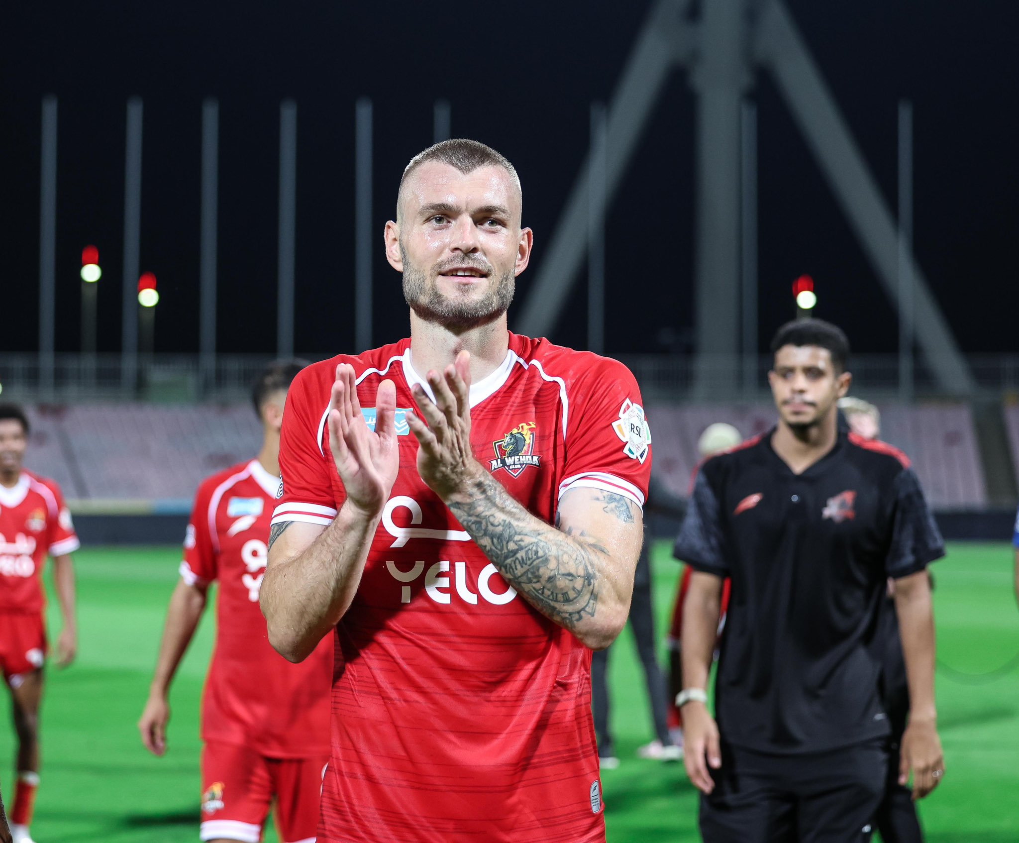 Alex Creţu a debutat la Al Wehda cu assist la golul victoriei contra echipei lui Karlo Muhar. Fostul mijlocaş al Craiovei se pregăteşte de duelul cu Benzema