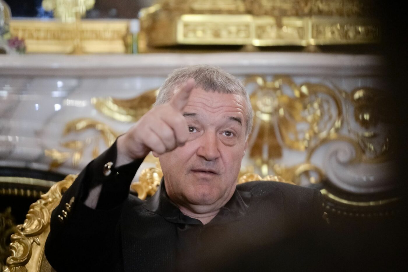 Gafa pe care Steaua București o face dacă îl dă în judecată pe Mircea Lucescu, în opinia lui Gigi Becali