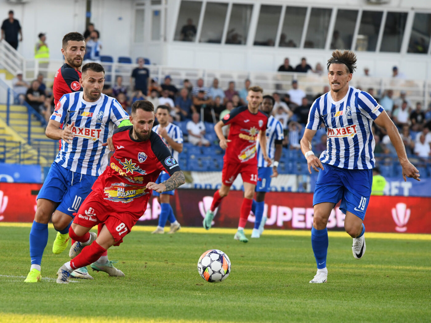 Gloria Buzău – Poli Iași 1-0, Live Video Online, de la ora 17:30, în etapa 18 din Superliga. Todoroski ratează singur cu portarul de la numai 6 metri