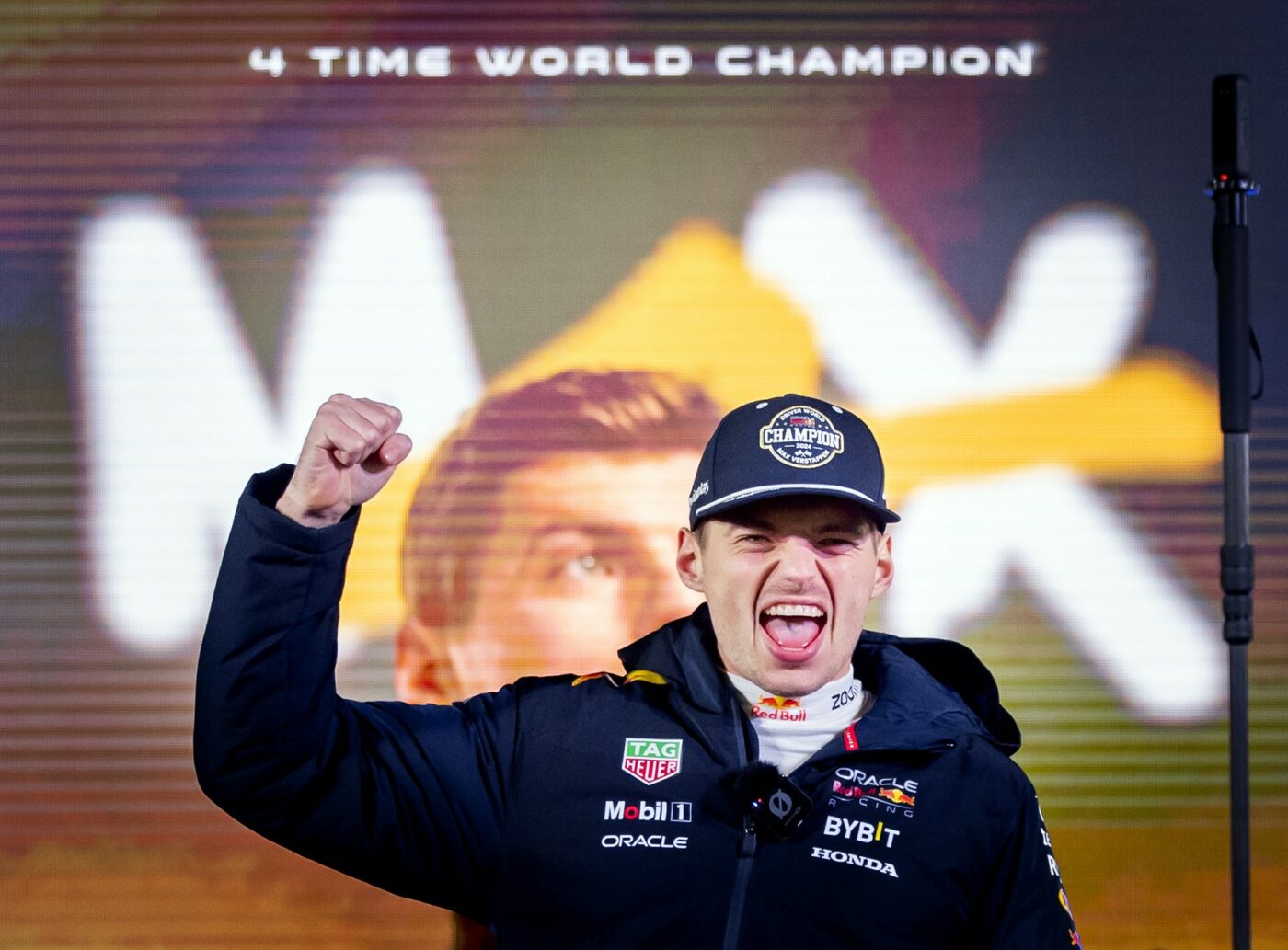 Max Verstappen a câştigat al patrulea titlu mondial la rând în Formula 1!