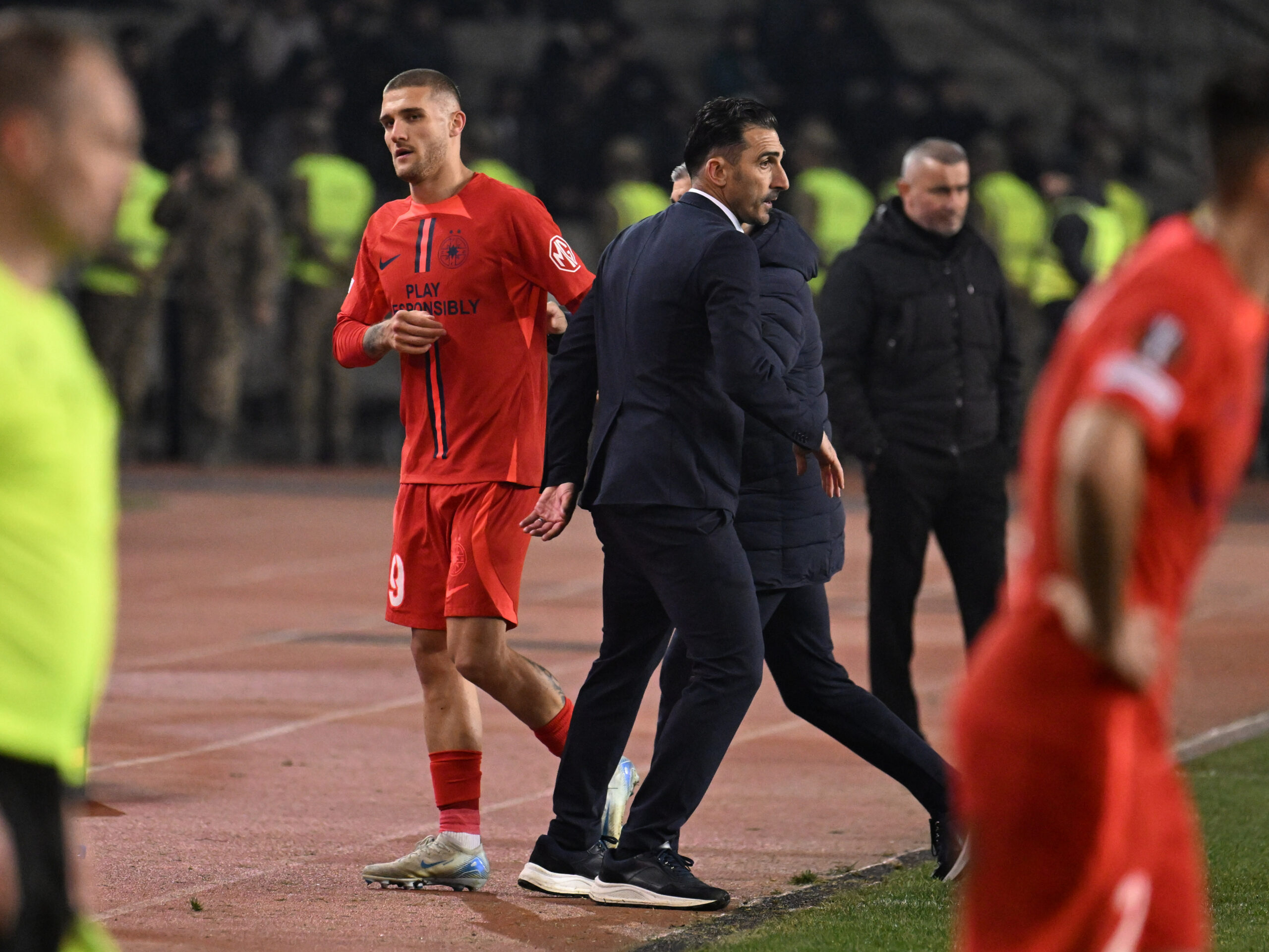 Uefa A F Cut Public Totul Ce I A Spus Elias Charalambous Lui Daniel